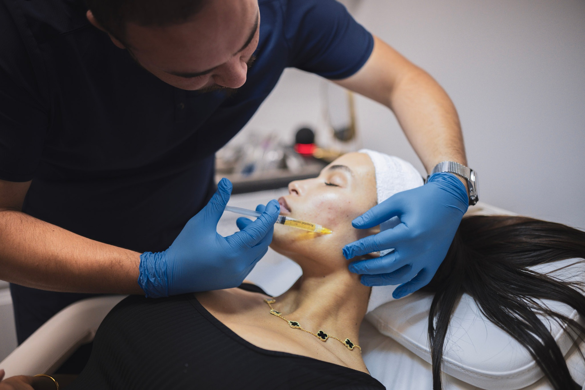 Discover Magic Therapy PRP Pro For Neckline, Arms, Face and Hair