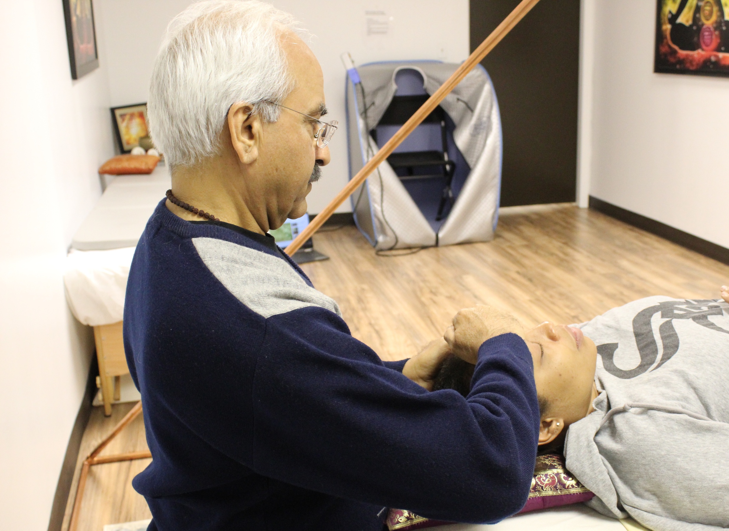 Experience Reiki Healing with Reiki Healing Practitioner - Diverse Sessions Available, Up to 49% Off - Primary Image