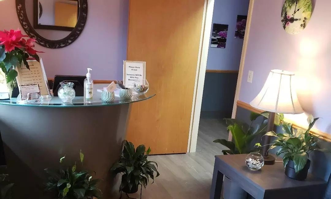 Unwind with a 60 or 90-Minute Swedish or Deep Tissue Massage