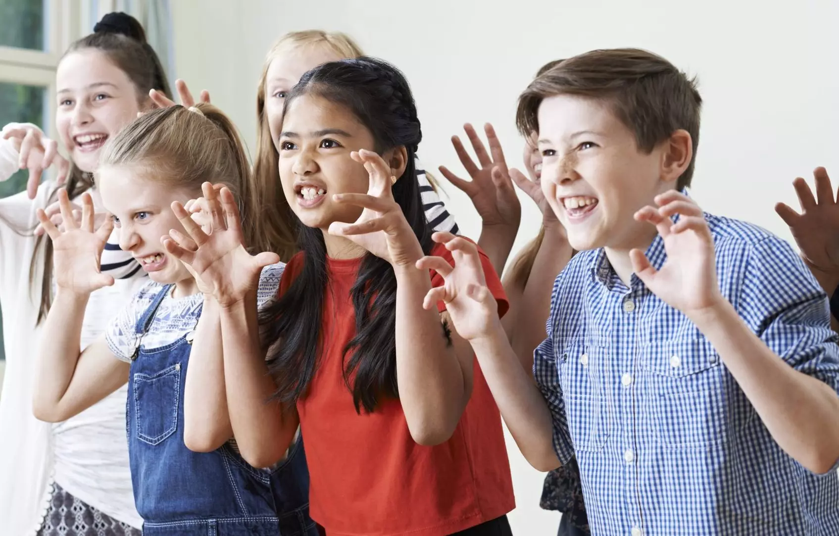 Explore Kids Online Acting Classes for Ages 6-17