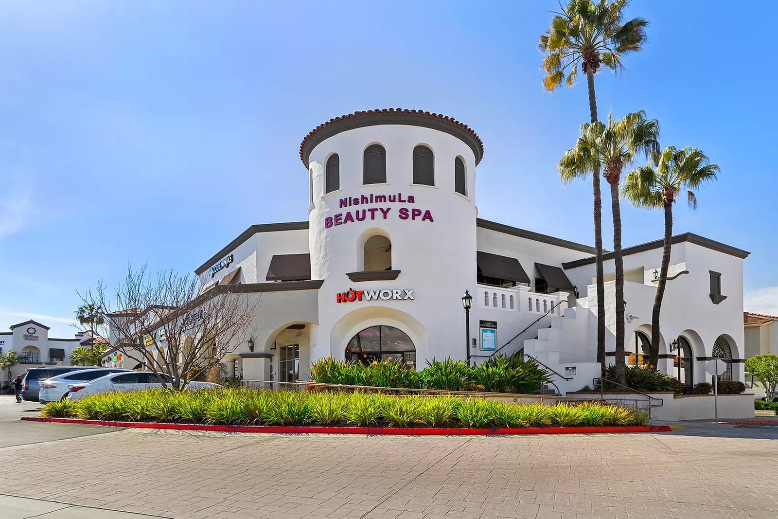 Up to 78% Off on Facial at Nishimula Beauty