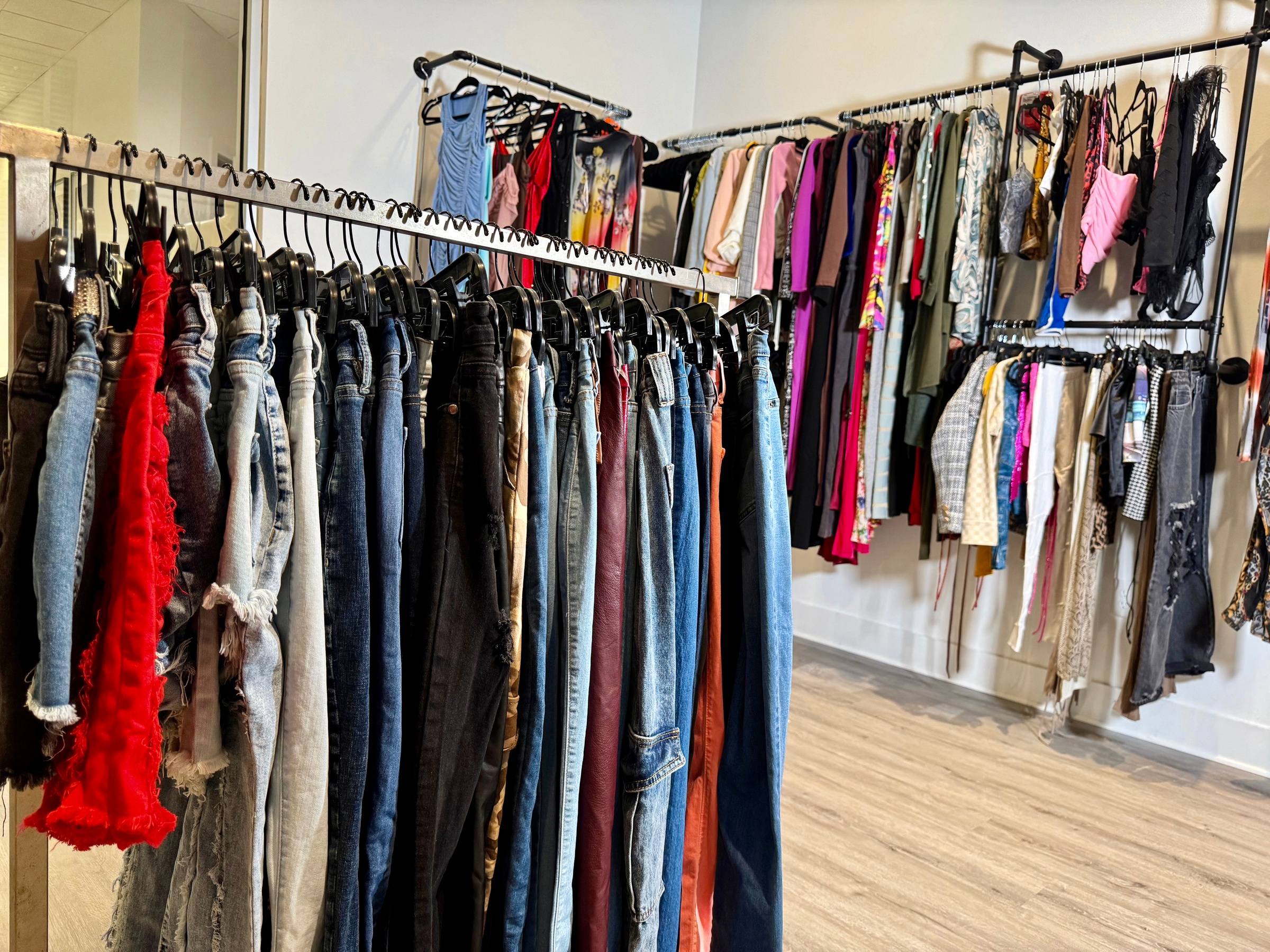 Up to 54% Off on Exchange Clothes at NovaXchange