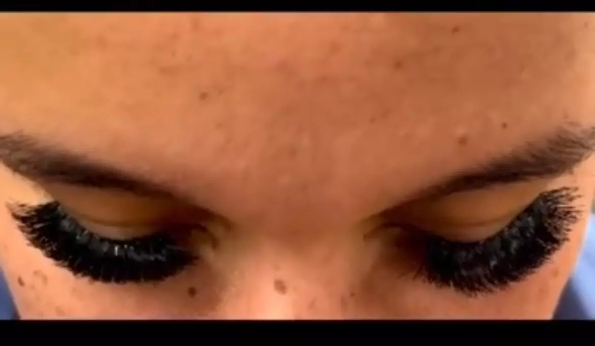 Experience mink individual lashes with touchup options