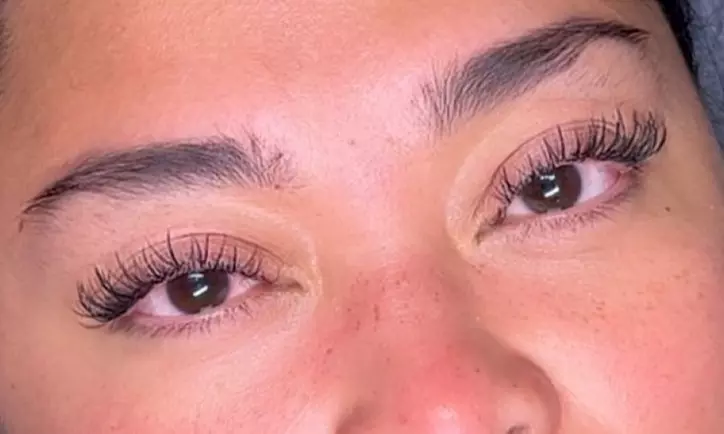 Unlock Your Glam: Transform Your Look with Stunning Eyelash Extensions