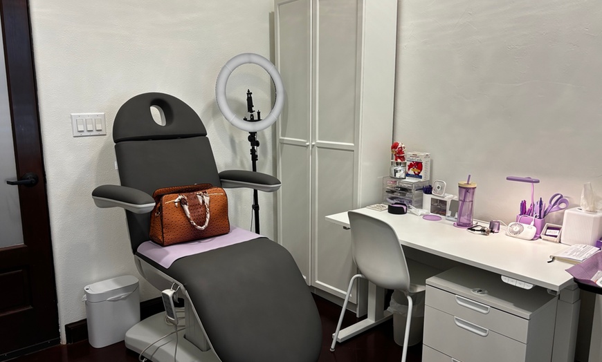 Image 3: Juvederm or Botox Face & Beauty Refresh in Fort Worth