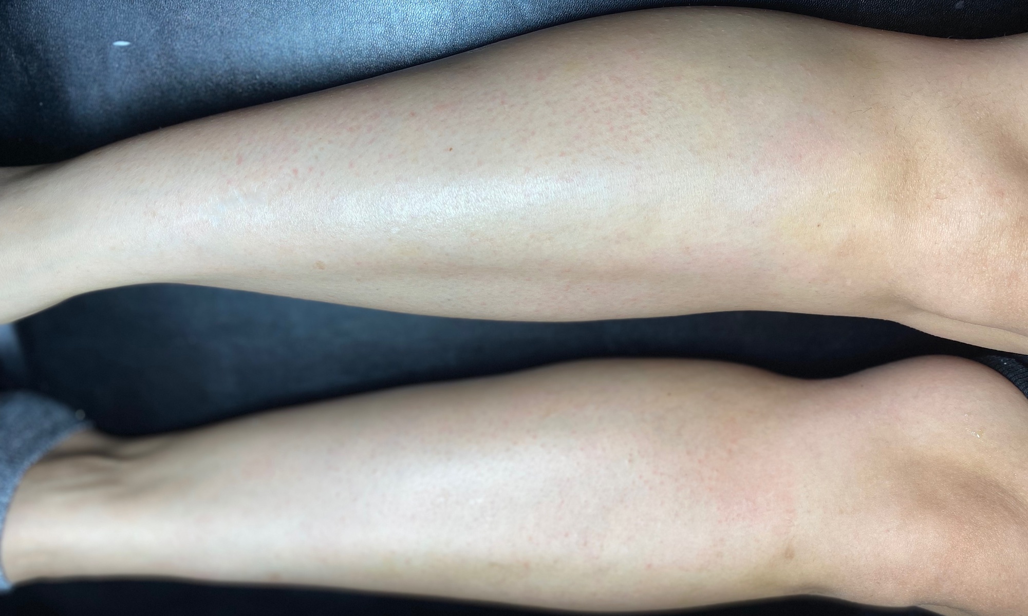 Smooth Skin with Full or Lower Leg Waxing Services