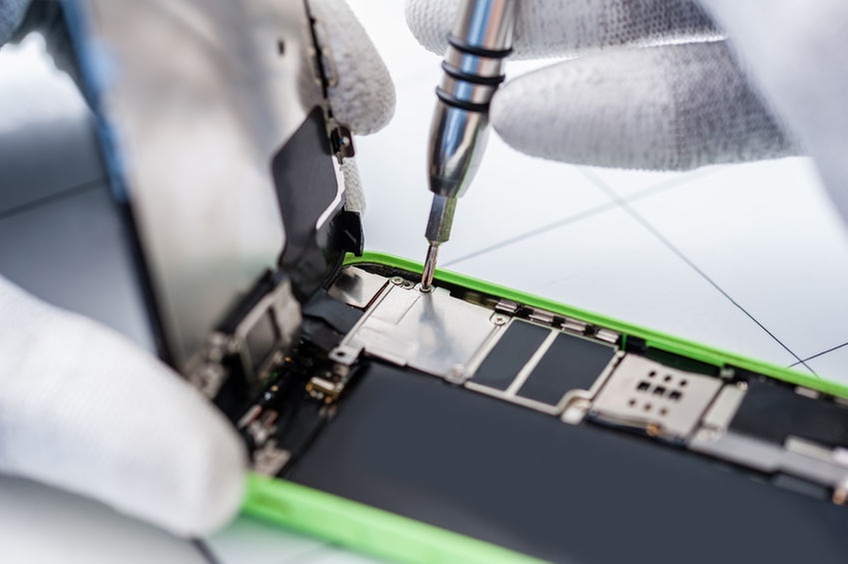 Bis zu 45% Rabatt: Handyreparatur vor Ort bei Mein Phone Shop