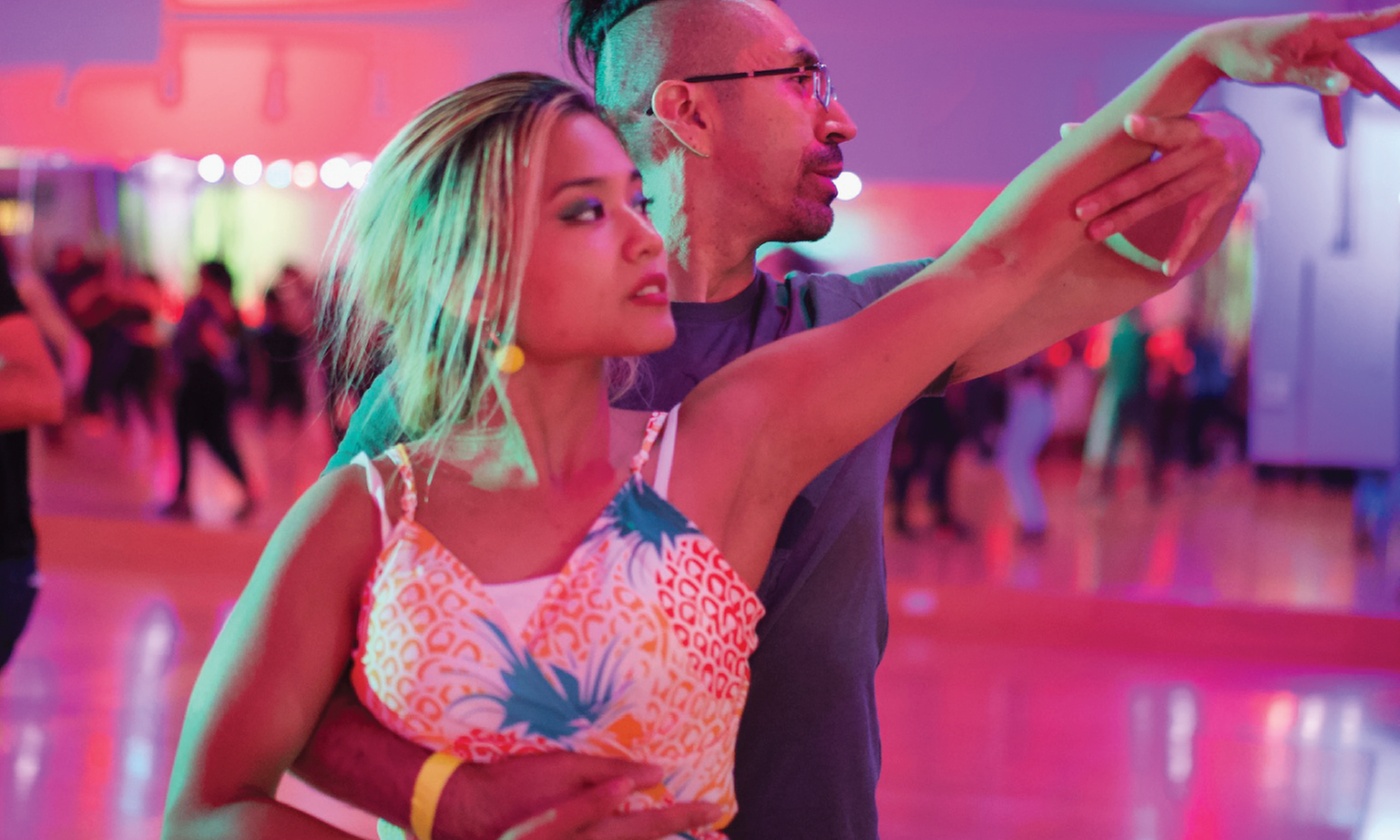 Group Dance Classes: Salsa & Bachata for Beginners