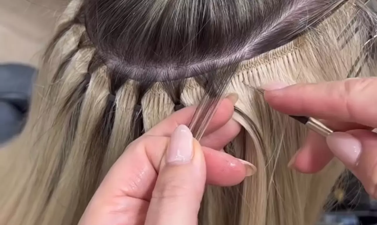 Experience Laura Sardina at Salon Citrine's seamless Invisible Bead and Microlink Weft Hair Extensions with up to 50% off - Second Medium
