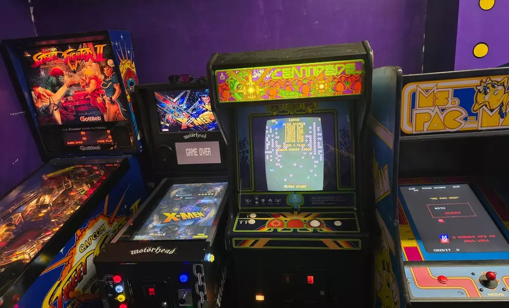 One or Two 1-Hour Unlimited Arcade Play Sessions for One or Two