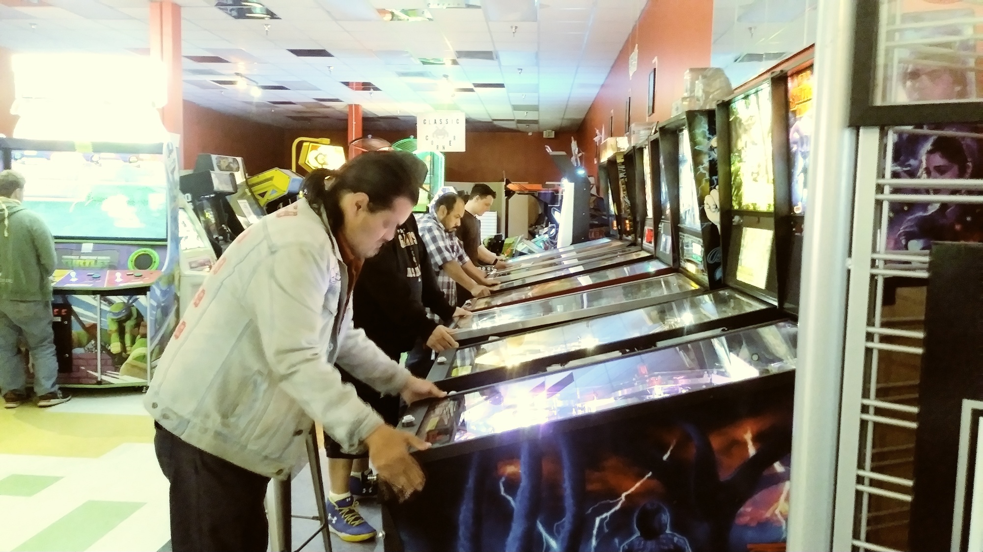 Dive into Classic and Modern Arcade Games with Token Options