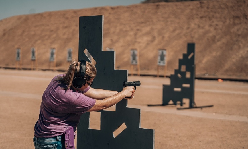 Image 3: Get Newguard Tactical's Basic and Advanced Pistol Training 