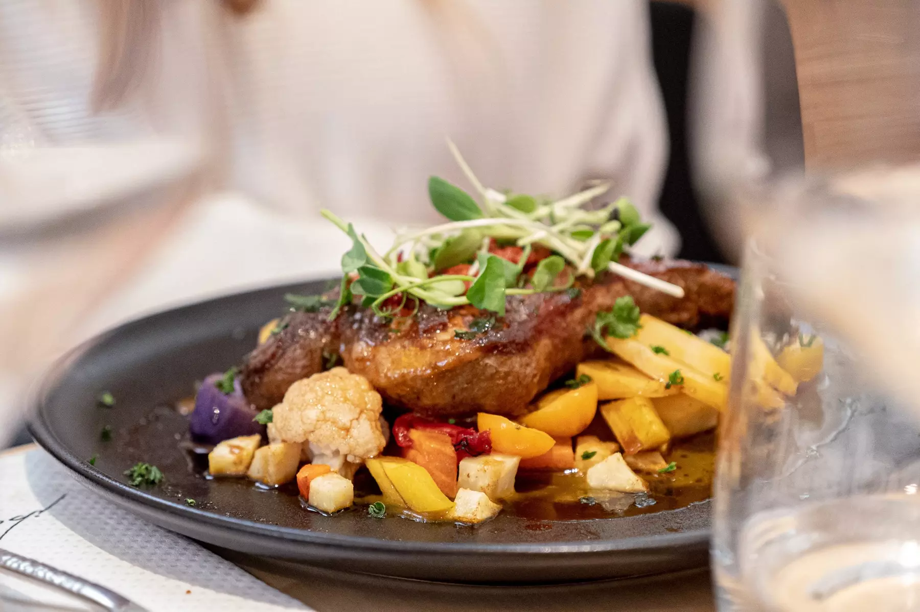 Entrée, plat et dessert pour 2 ou 4 personnes