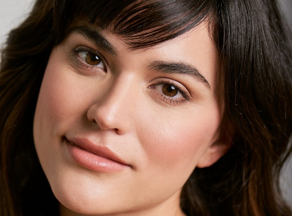 Experience ultimate glow with Hollywood Glow OxyGeneo treatment