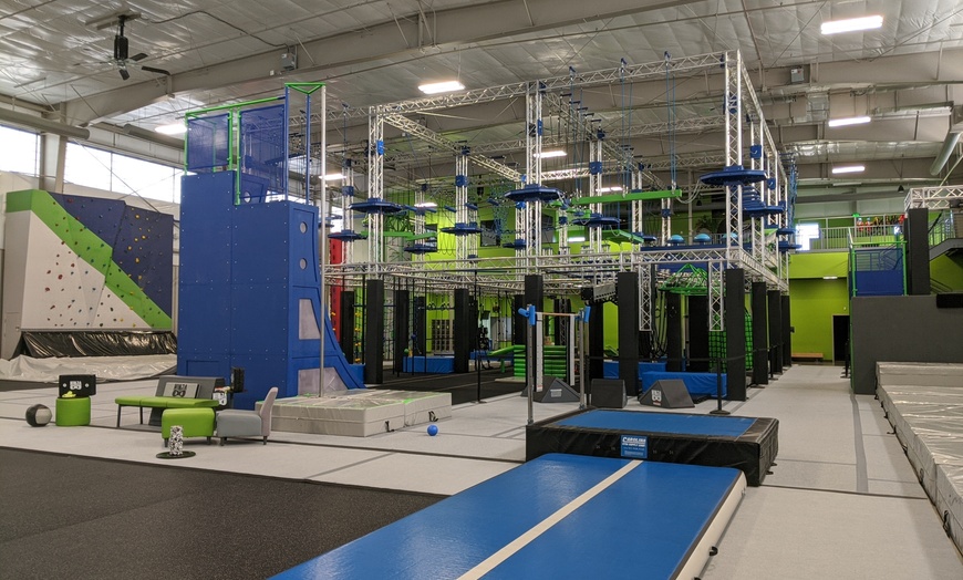 Image 5: Experience a high rope course adventure and more at Iron Coyote