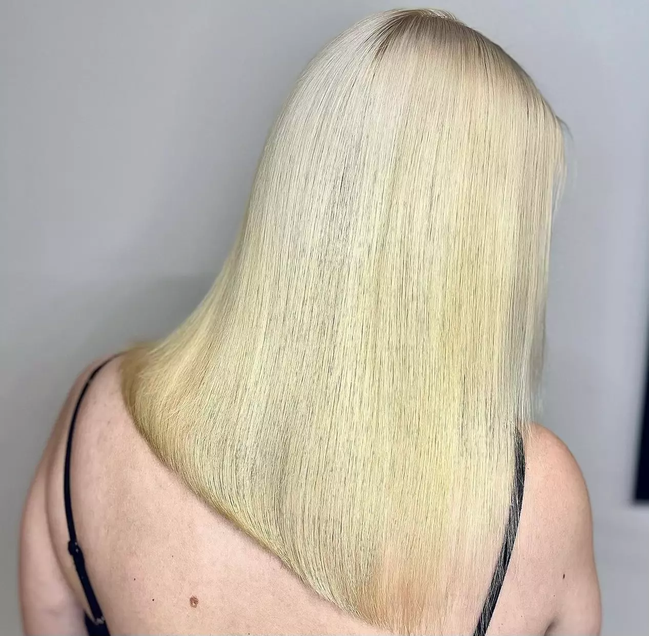 Up to 59% Off on Salon - Blow Dry / Blow Out at StyleMeSen - Primary Image