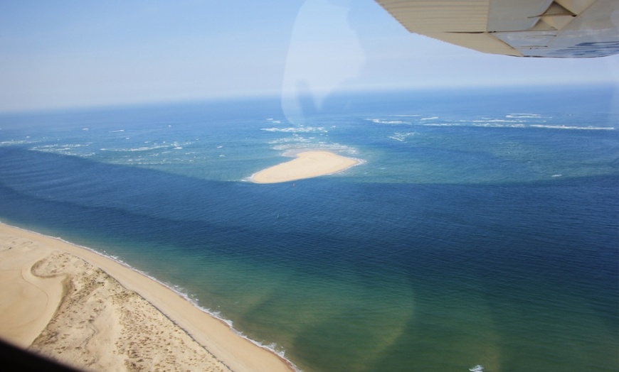 Image 4: Survol du bassin d'Arcachon