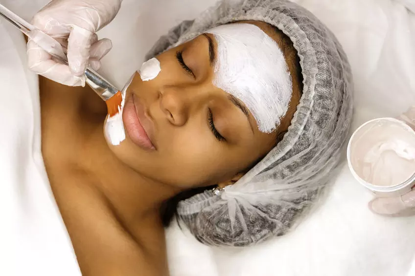 Up to 55% Off on Moisturizing Facial at CCUE SPA