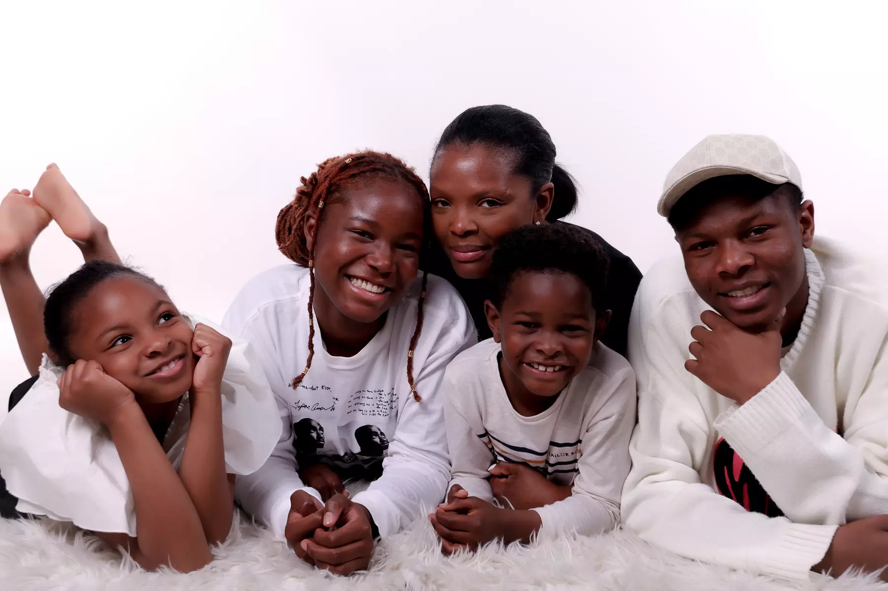 Jusqu'à 92% de remise sur Session photo Pack Famille 2h-Oprodz