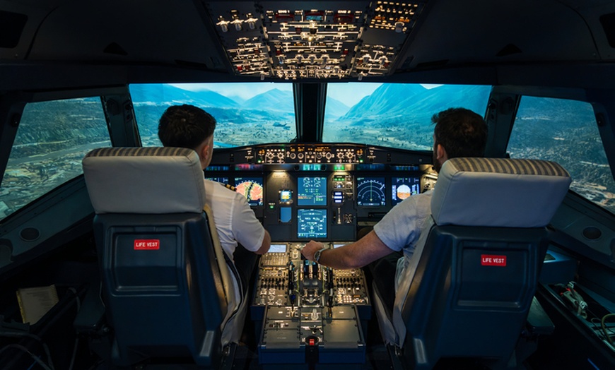 Image 1: Soar High: VR C172, B737, or A320 Virtual Flight Simulator Experience