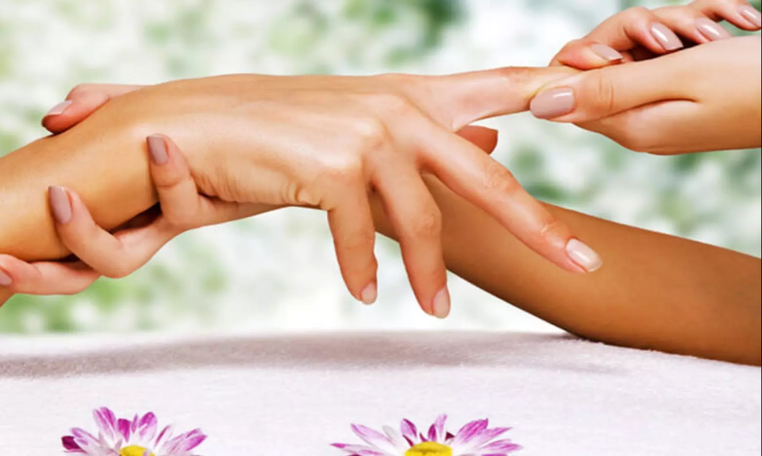 Rejuvenate with Reflexology or Reiki for Ultimate Relaxation