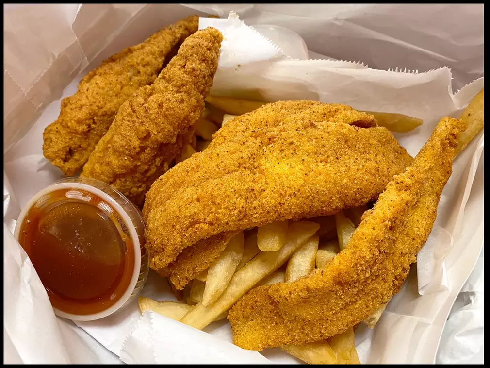 Chicken Wings, Fish Meals, Fries and Drinks Combo Delight