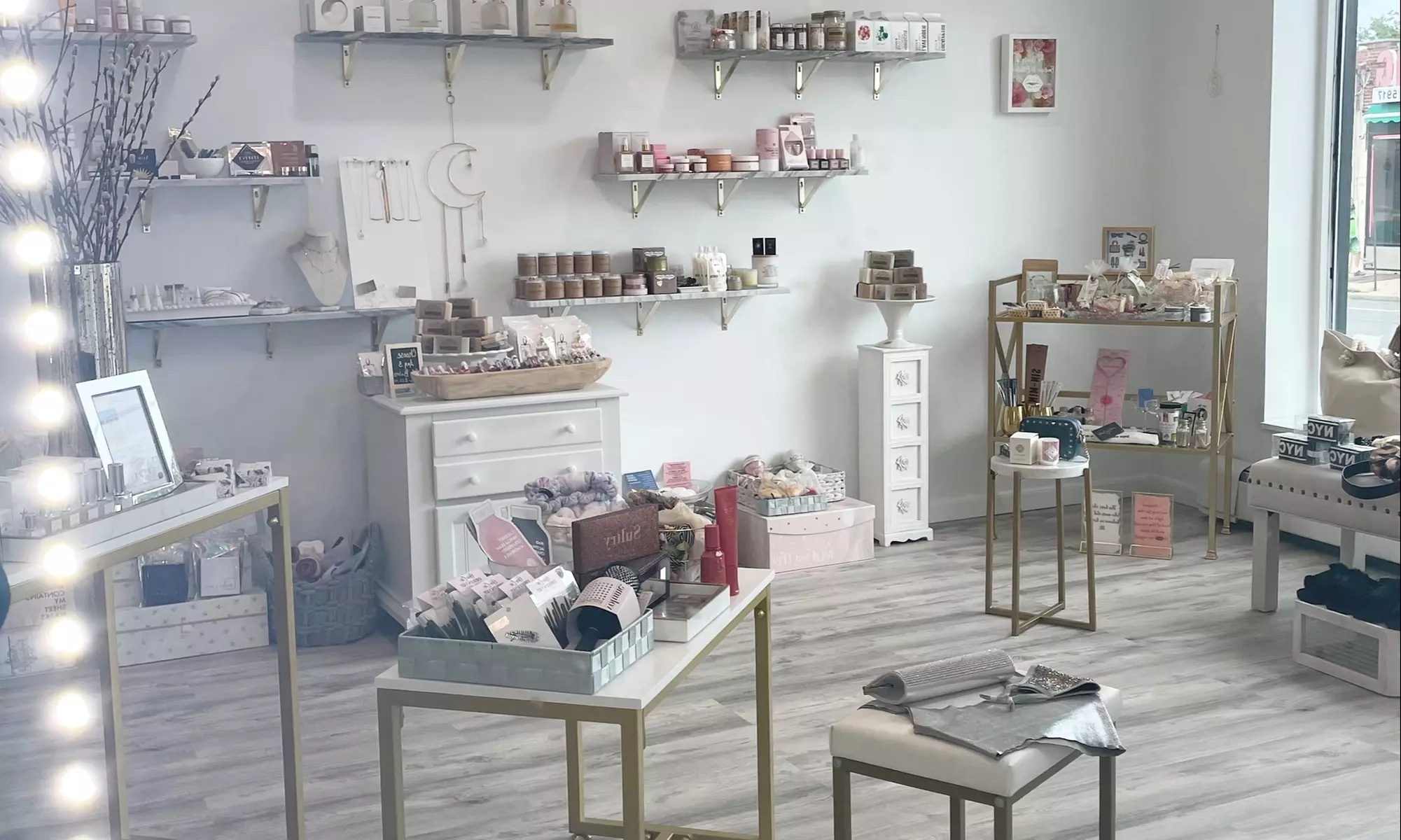 Up to 9% Off on Makeup / Beauty Products Store at Ari.Beauty Boutique & Esthetics - Primary Image