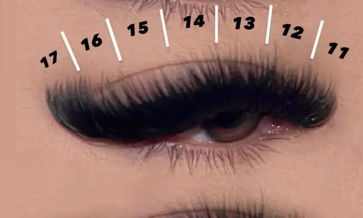 Up to 34% Off on Eyelash Extensions at Whip’s Lash - Primary Image