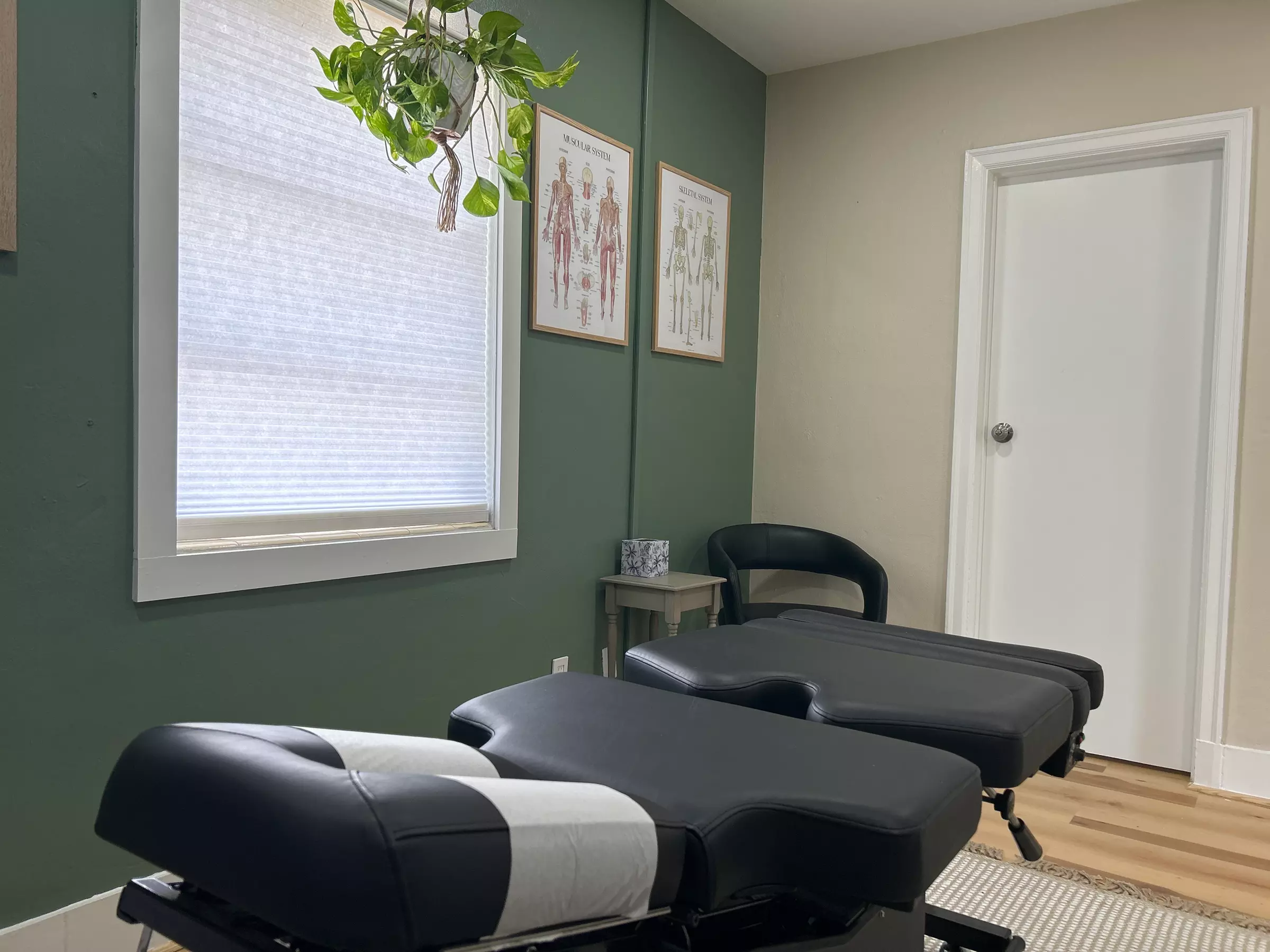 Up to 37% Off on Chiropractic Services at Roots Chiropractic & Kinesiology - Second Medium