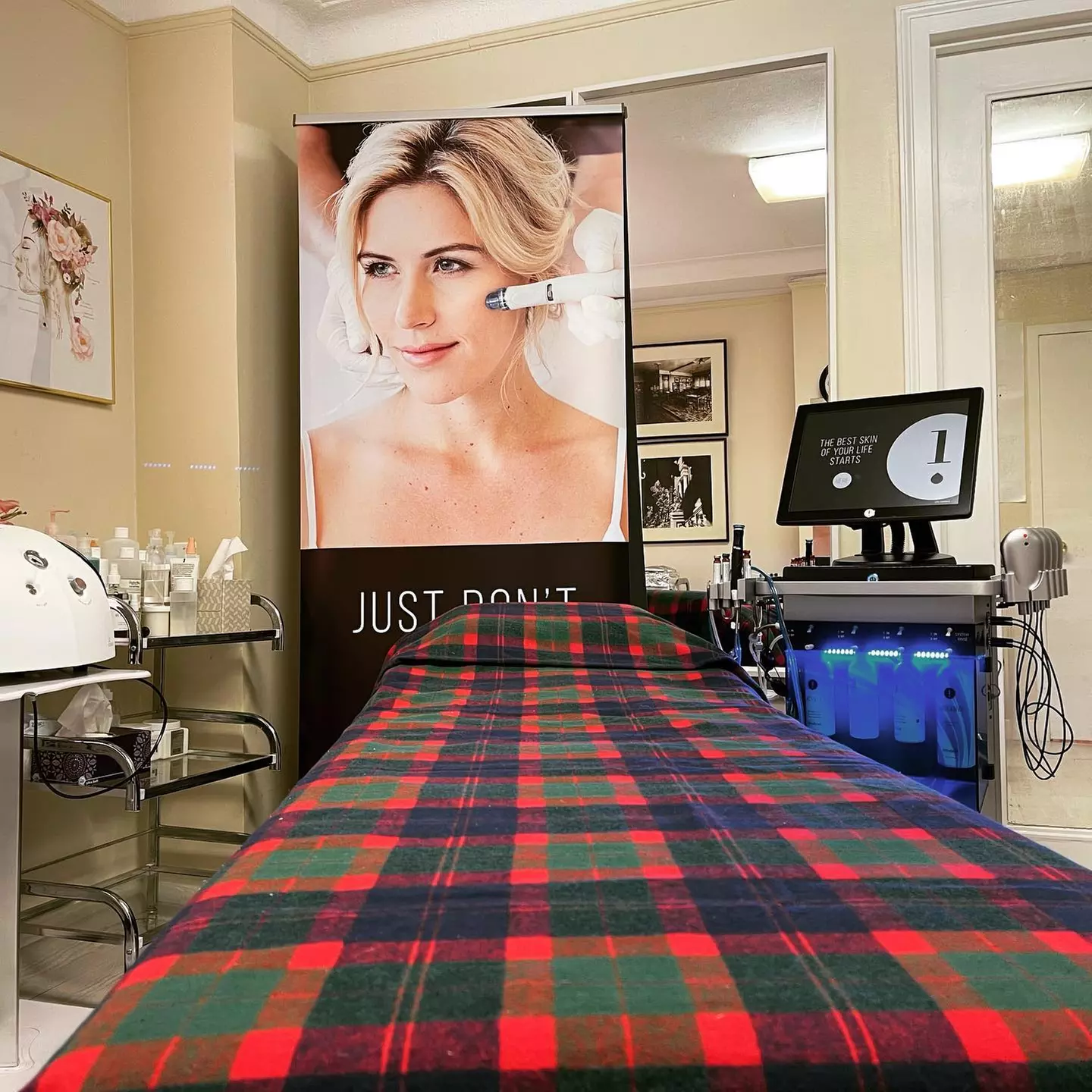 Experience 247 Natural Wellness Center's HydraFacial Options for Revitalized Skin up to 47% Off - Primary Image
