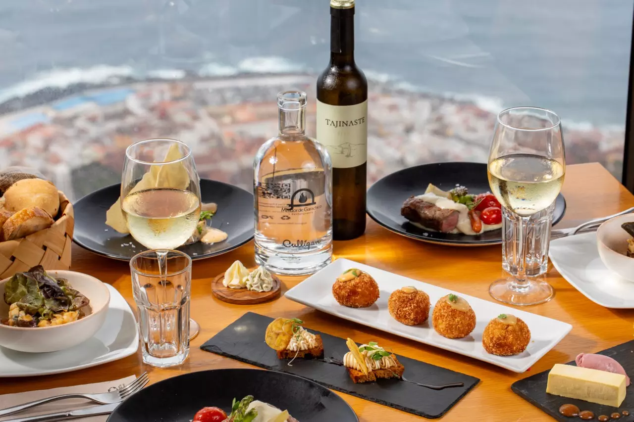 Menú degustación para 2 personas con vistas panorámicas