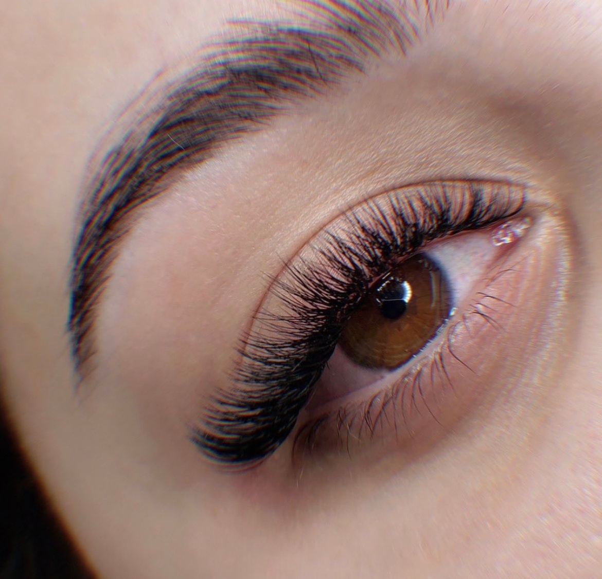 Experience Fabulash Beauty's Classic or Hybrid Lash Extensions with up to 55% off, offering a customized, cruelty-free beauty
