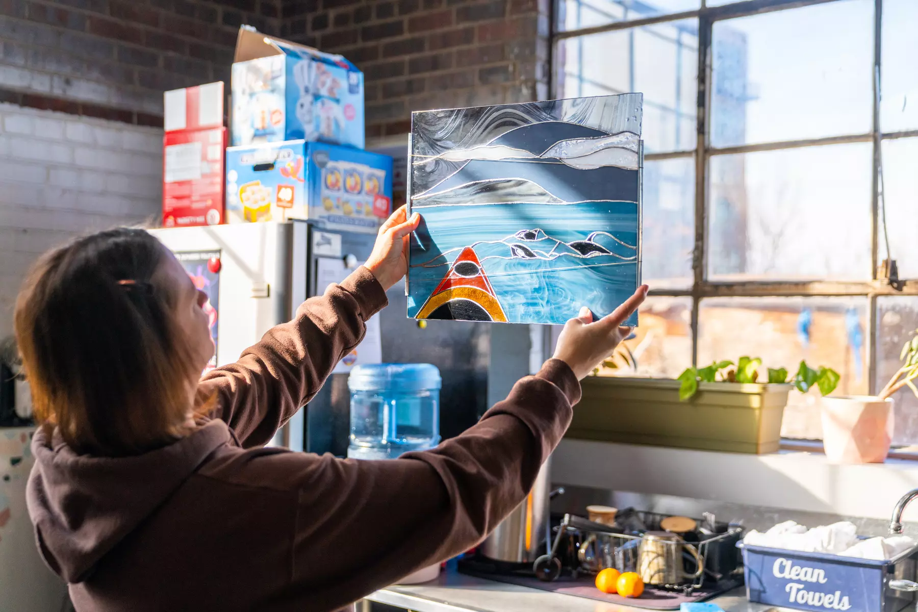 Explore Unique Glass Art Classes and Create Stunning Designs