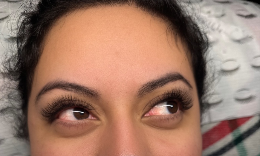 Image 4: Unlock Your Glam Game: Stunning Eyelash Extensions Await