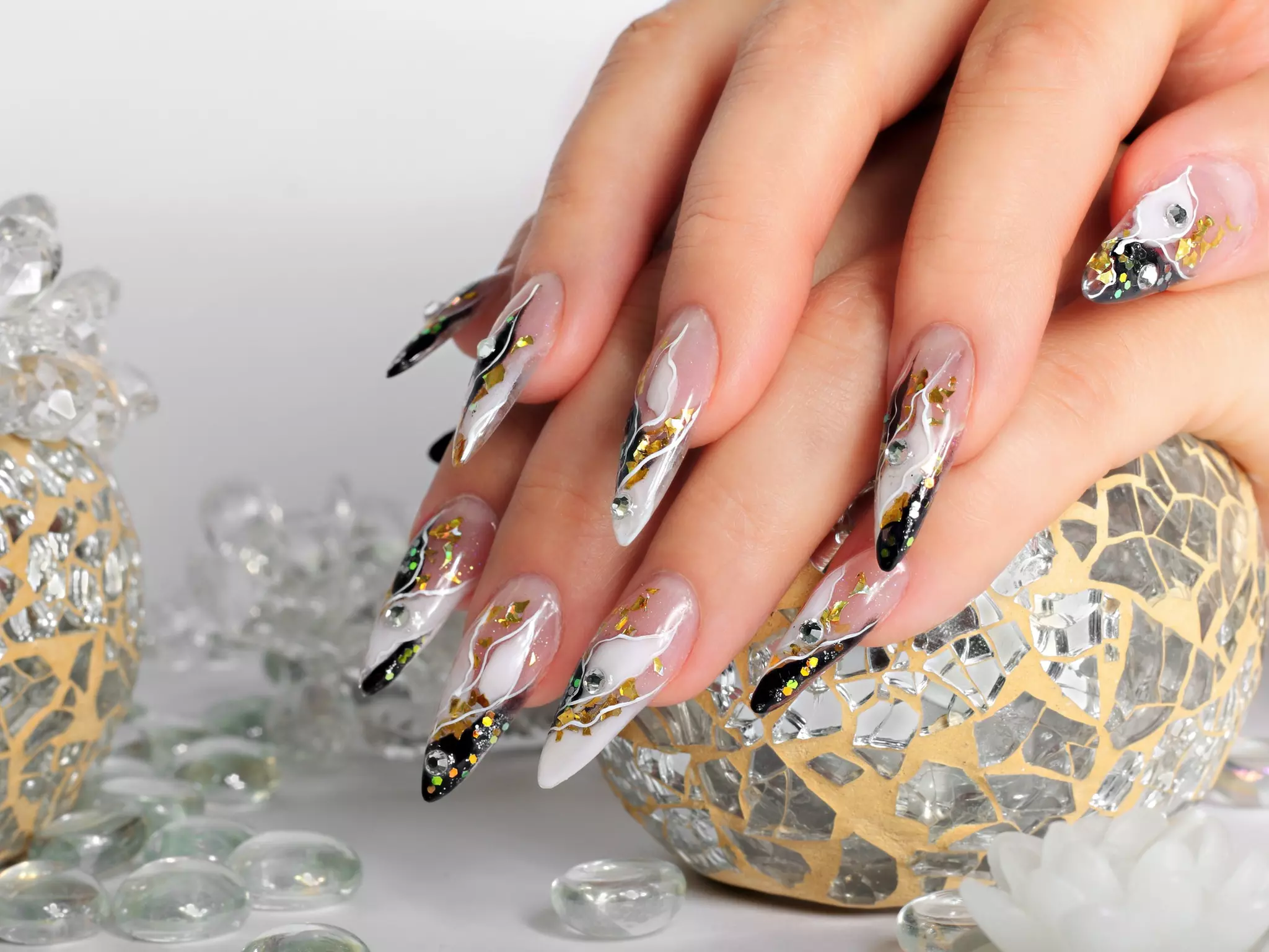 Up to 36% Off on Nail Spa/Salon - Nail Design at Davi Nails - Primary Image
