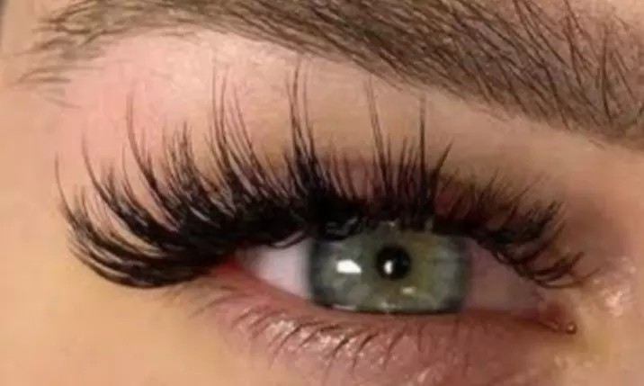 Experience Elite Eyelash Extensions Studio's Full Set of Lash Extensions Plus a 2-Week Refill, Up to 49% Off - Primary Image
