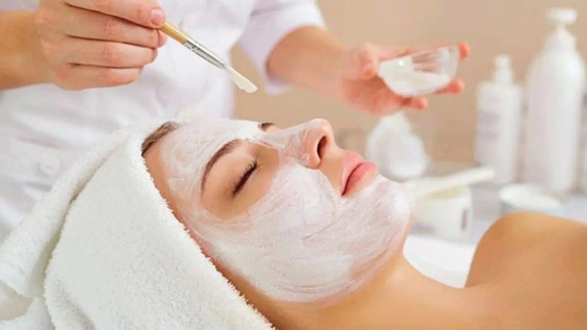 Choice of Home Beauty Service at Beauty And Sense Ladies Salon - Primary Image