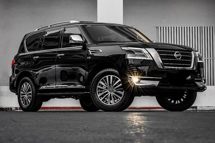 Luxury Nissan Car Rental at Arabian Destination Tourism