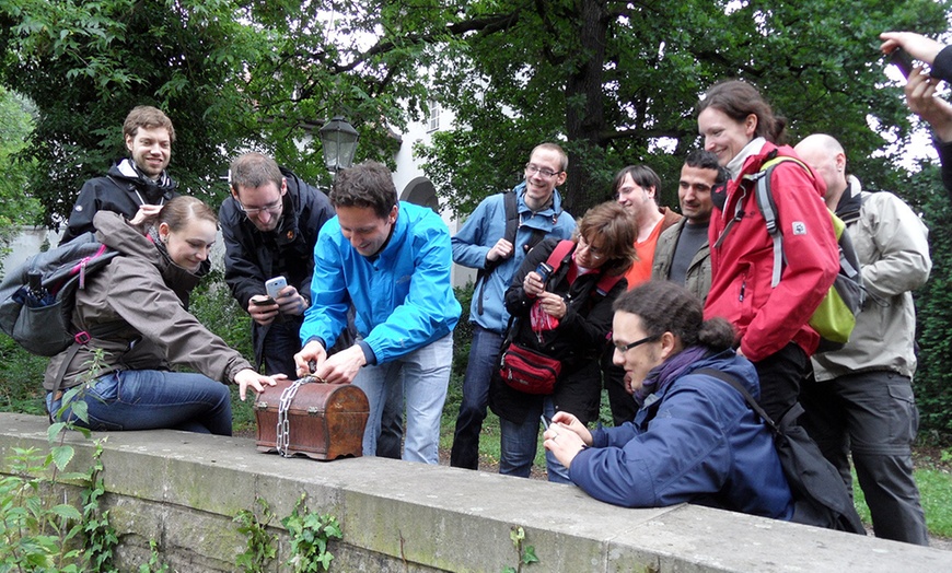 Image 5: Bis zu 40% Rabatt auf Geocaching Schatzsuche Dresden Neustad