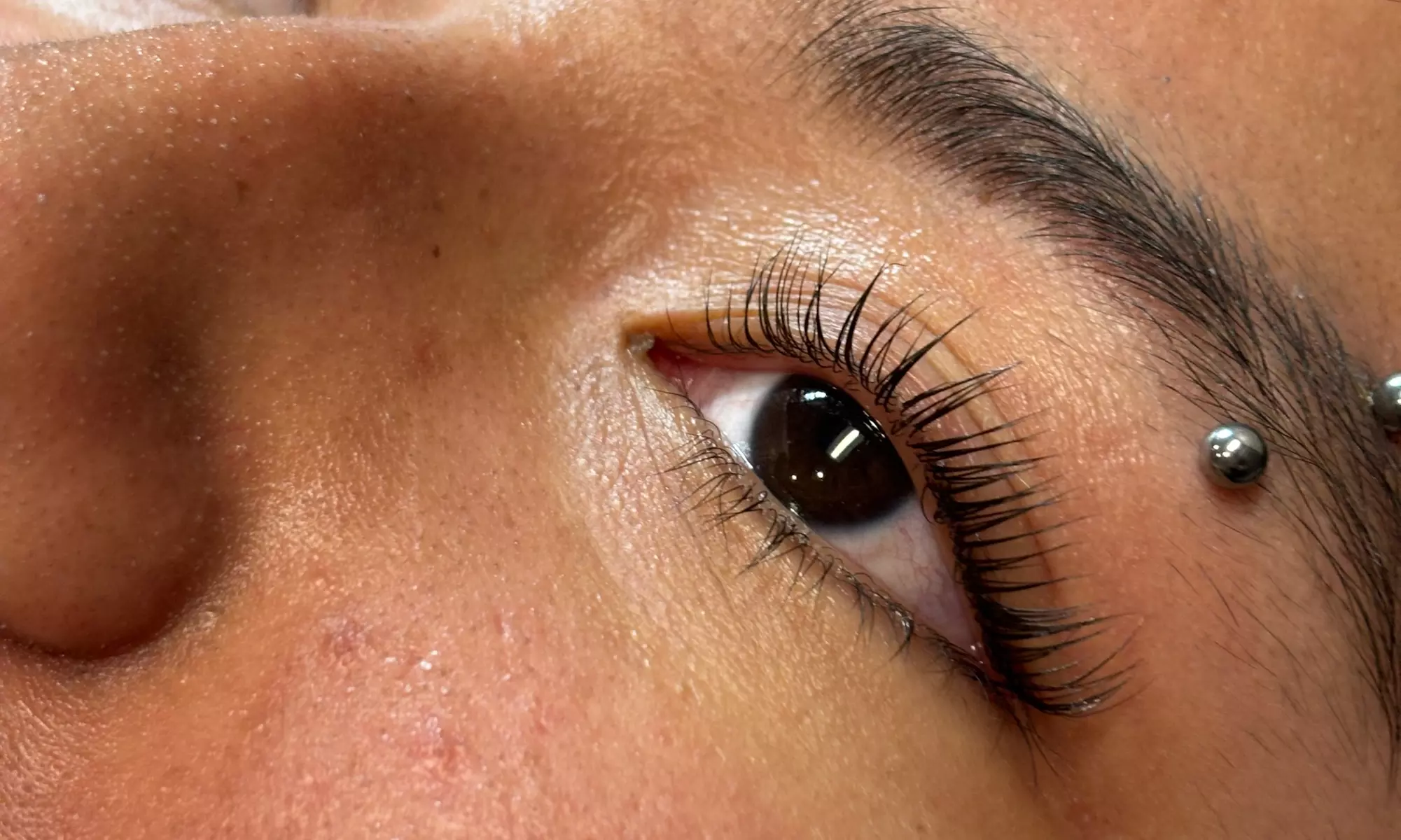 Get a Beautiful Curl With One Eyelash Lift Treatment at Lit lashes co ( 51% Off ) - Primary Image