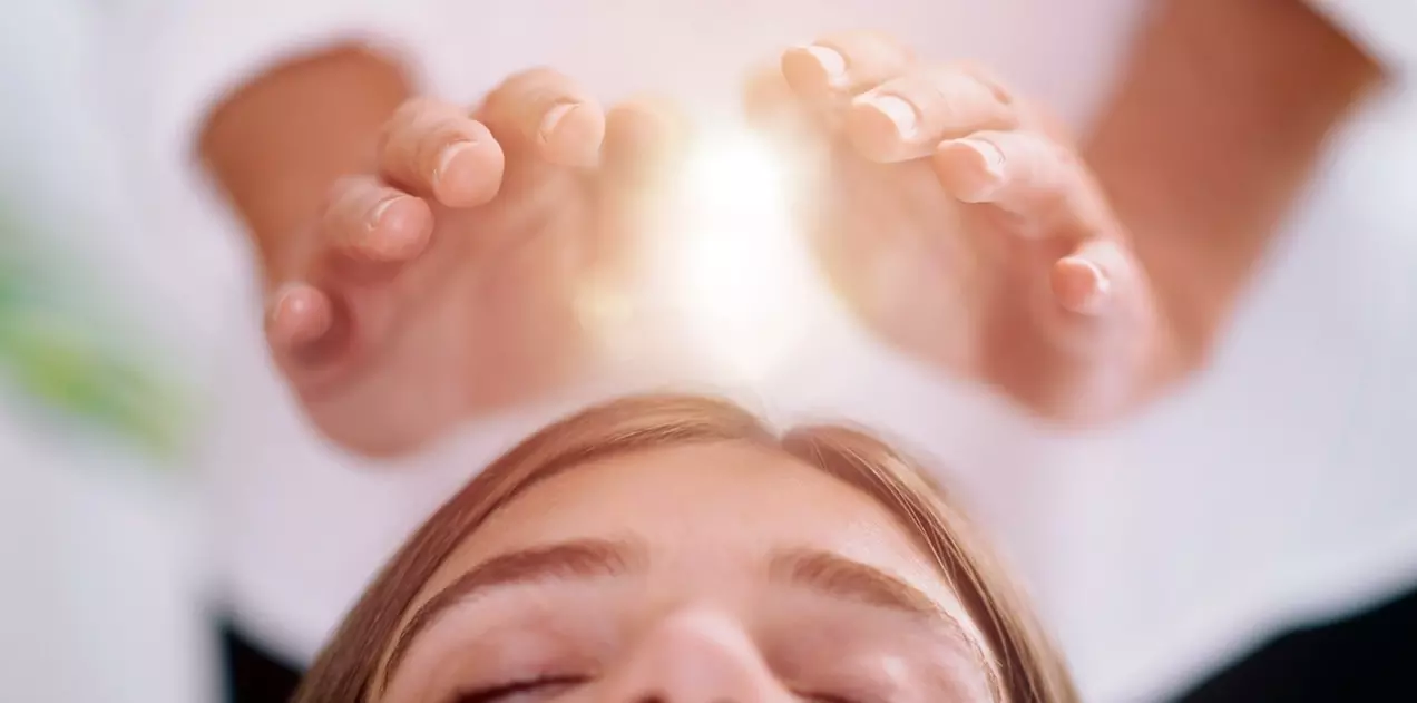 One 60-Minute Reiki Session at Chicago Cryo Spa  34% Off  - Primary Image
