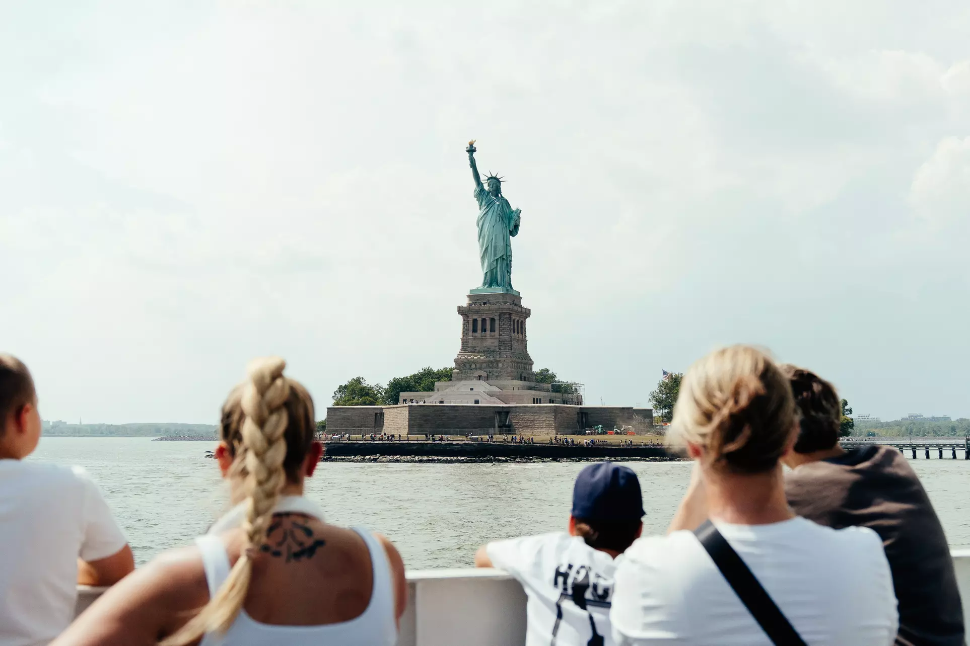 60-Minute Cruise to NYC’s Top Sights & the Statue of Liberty