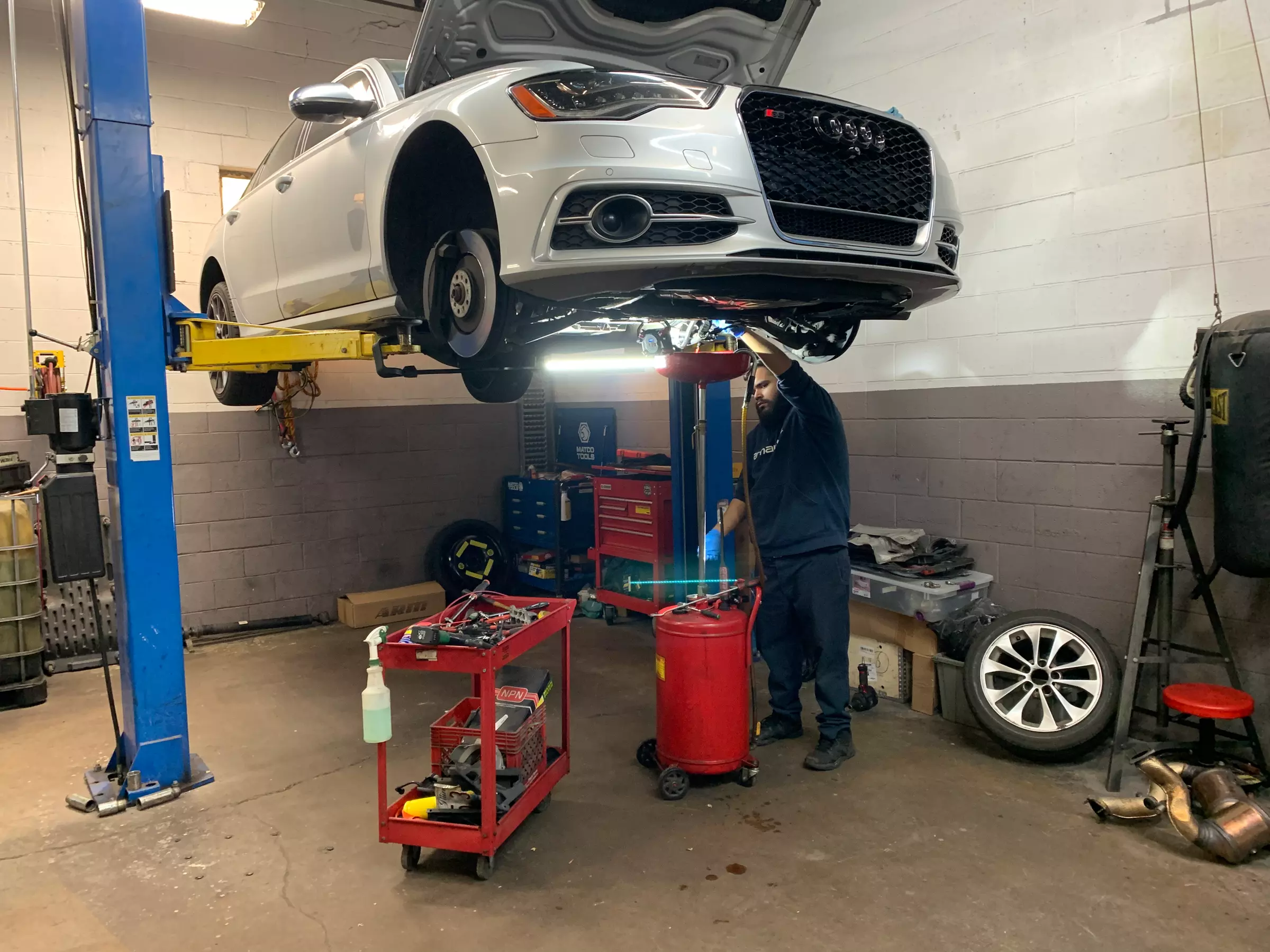 Up to 27% Off on Oil Change at MB Auto Inc. - Second Medium