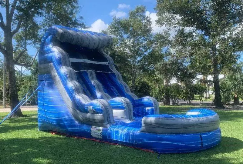 Up to 25% Off on Moonwalk / Bounce House Rental at Bounce It Up Naples - Primary Image