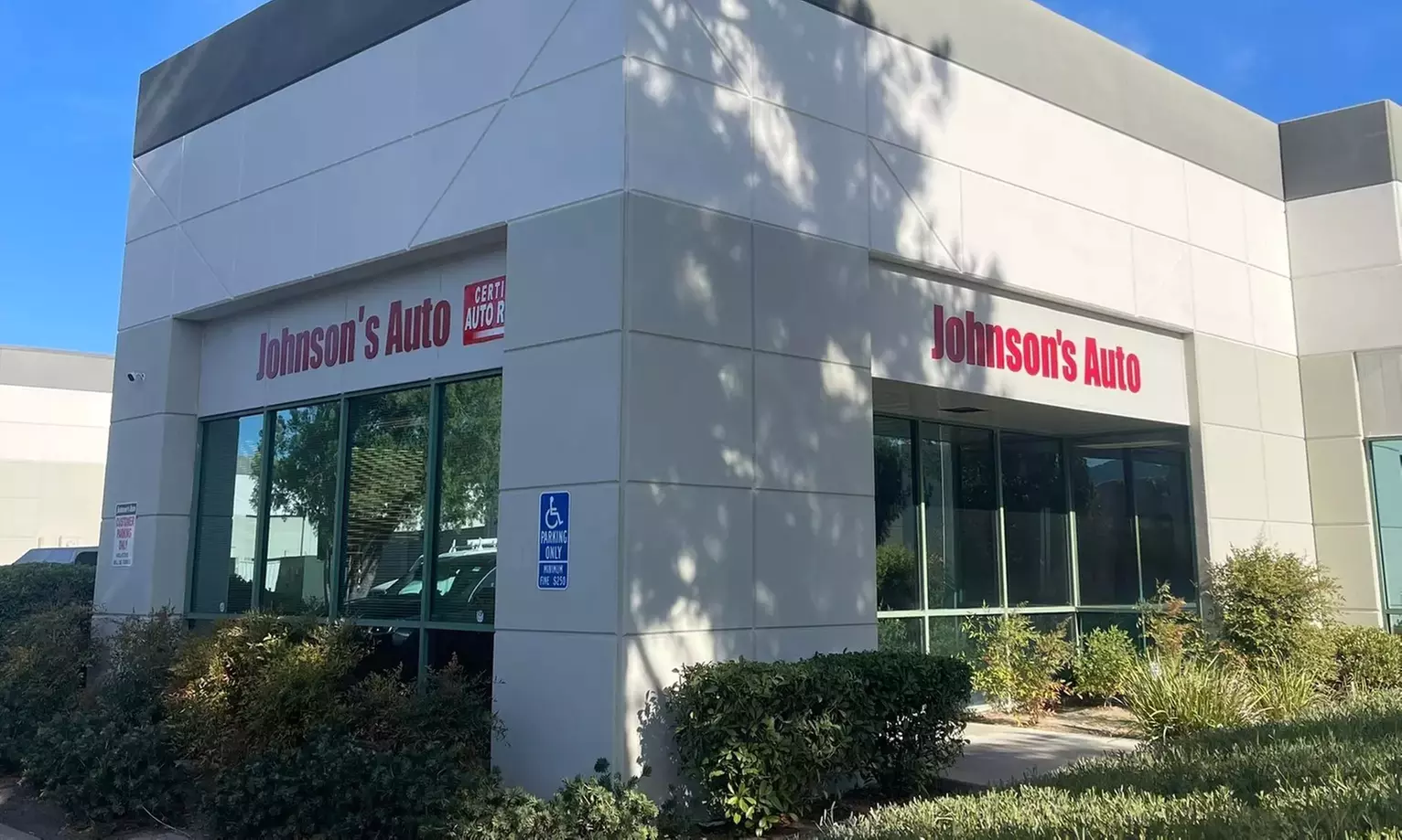 Johnson's Auto Repair: Get Front & Rear Brake Pads, Rotor Replacement & a Brake Flush (Up to 27% Off) - Second Medium