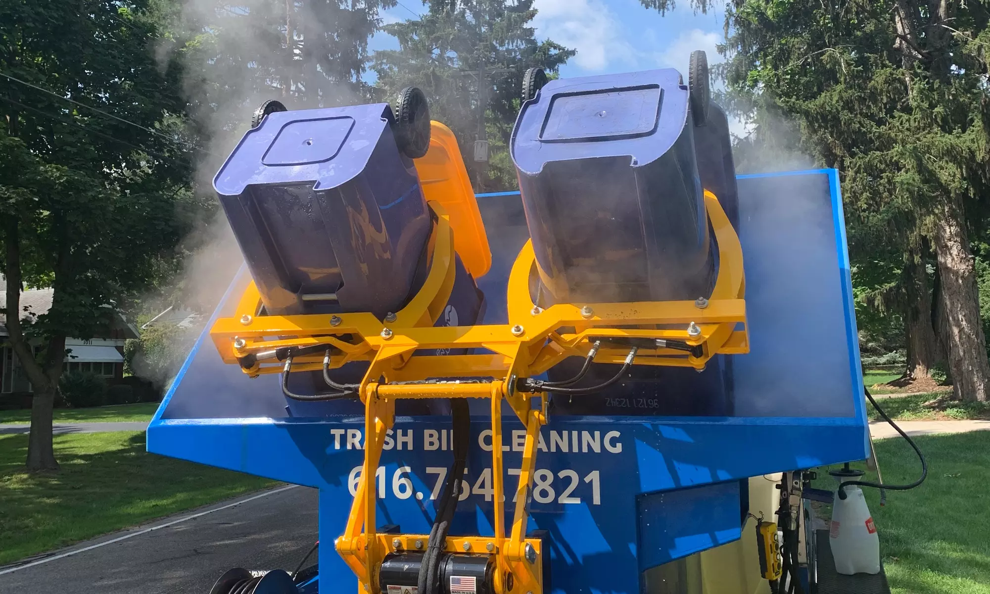 Monthly and One-Time Bin Cleaning Services for Sparkling Bins