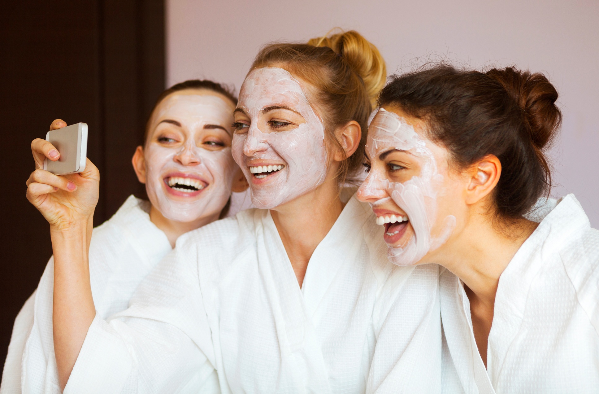 Up to 38% Off on Facial at Glitz Threading & Sugaring Wax
