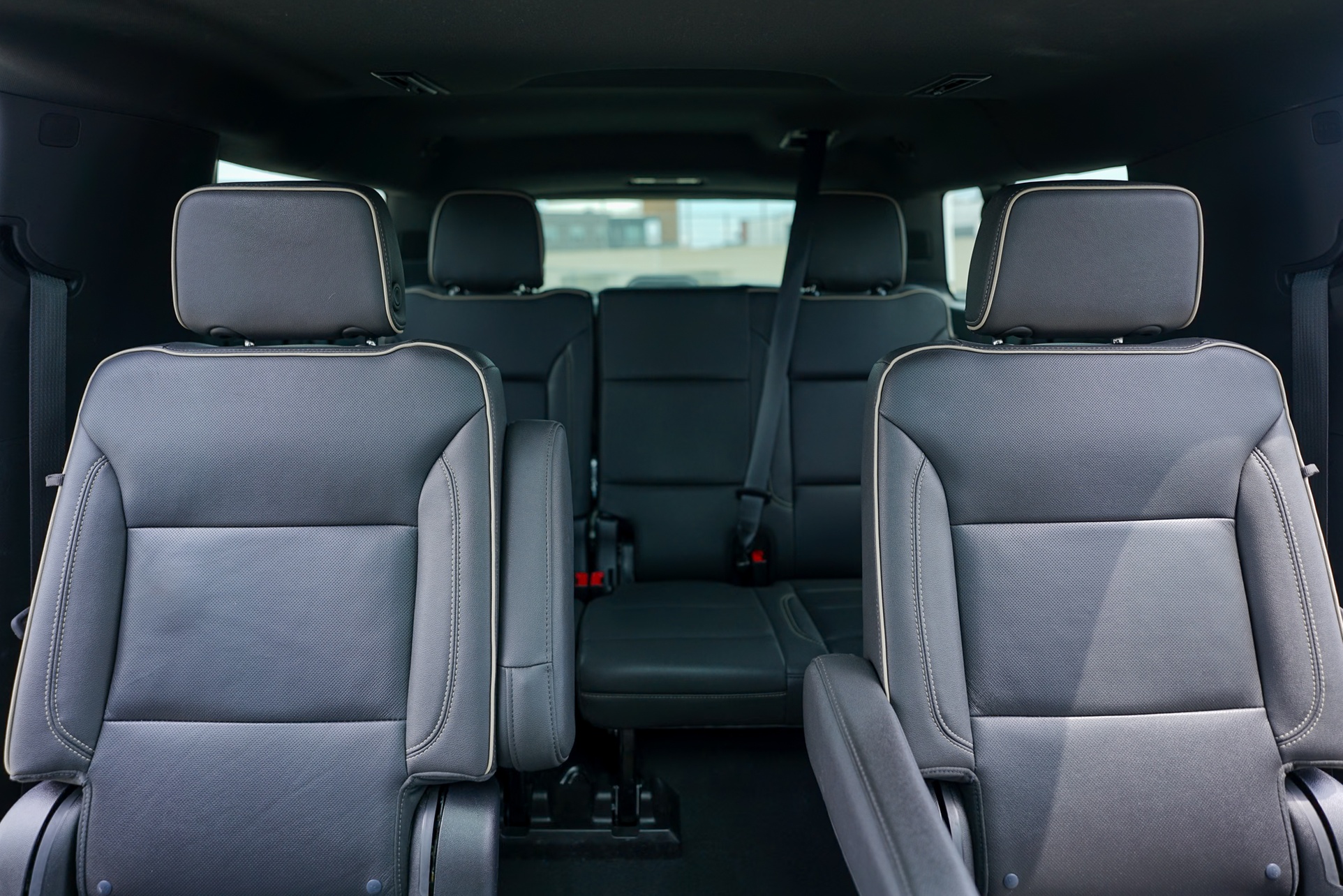One-Way/Roundtrip to Dulles Airport (IAD) Trip for Up to 6 People at Lux Black Car (Up to 42% Off) - Primary Image