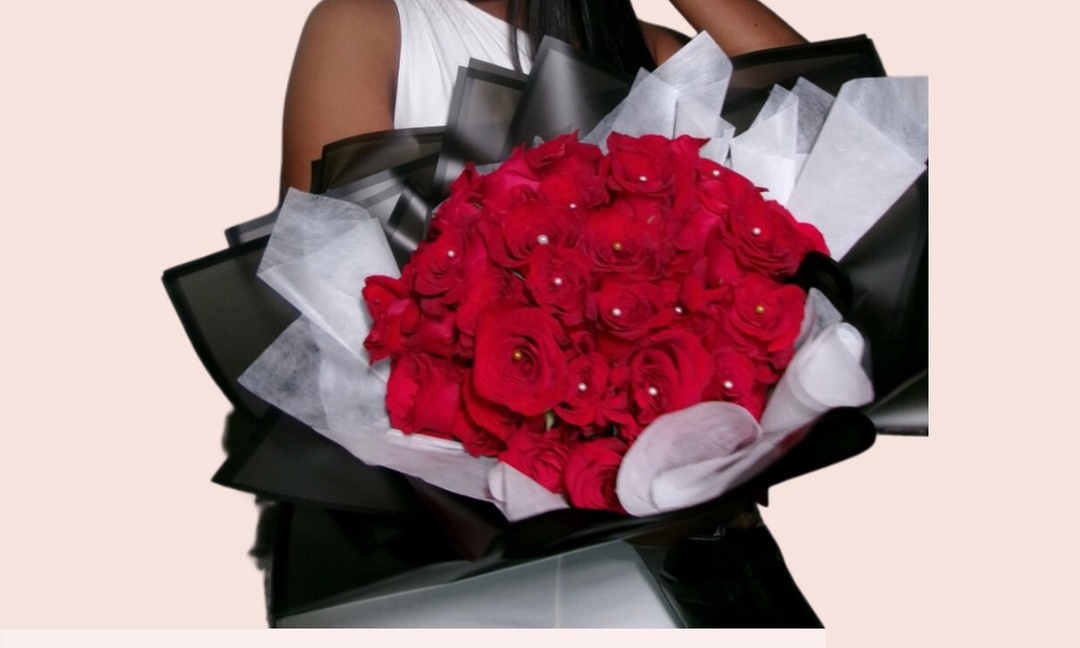Luxury Floral Arrangement Course for Two Hours at Sensational Flowers (Up to 28% Off) - Primary Image