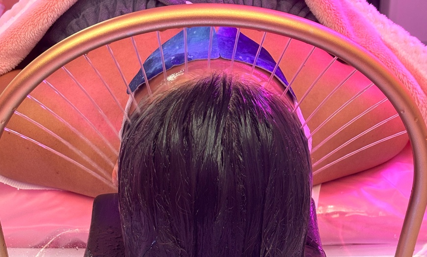 Image 2: Relax with a Japanese Head Spa - Kobe/ Tokyo / Akita Package